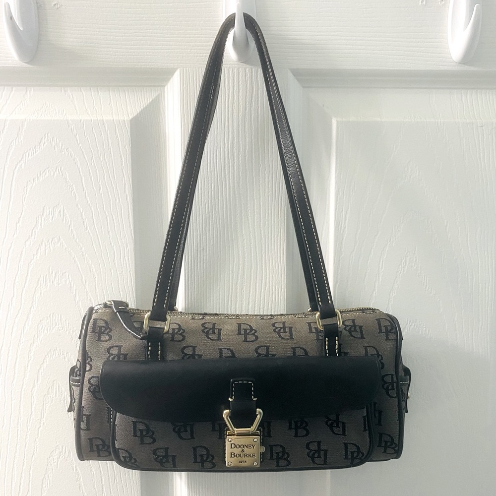 Dooney and Bourke small purse